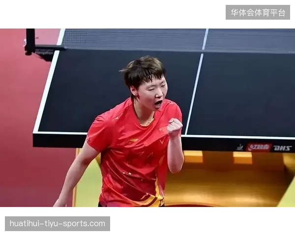 央视发文！WTT大满贯国乒首金诞生，王曼昱立功舆论风向又变了